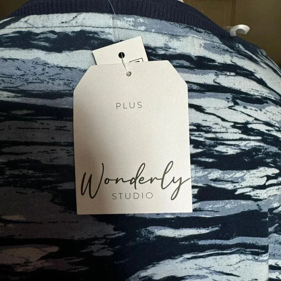 NWT Wonderly plus Studio Womens BLUE Tye Dye Long Sleeve Sweat Shirt Size 1XPLUS - Picture 5 of 7